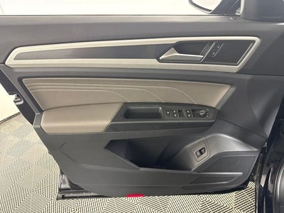 2022 Volkswagen Atlas 3.6L V6 SEL R-Line