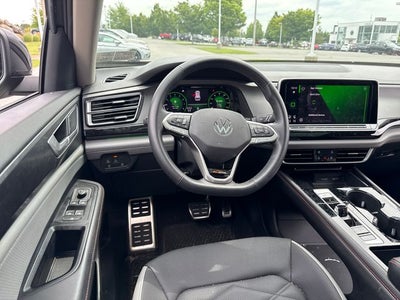 2024 Volkswagen Atlas 2.0T Peak Edition SE w/Technology