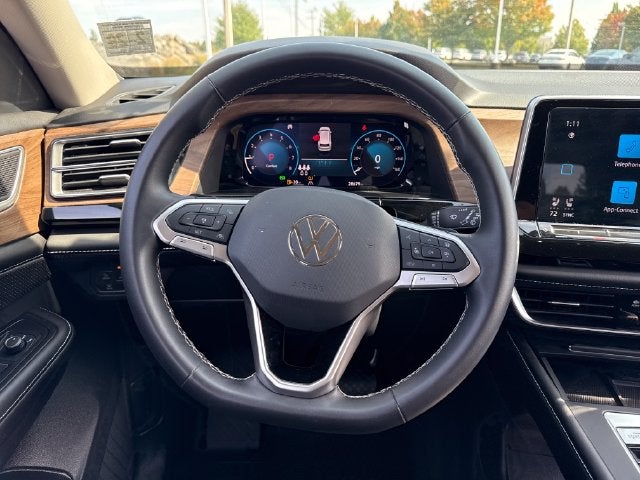 2024 Volkswagen Atlas 2.0T SE