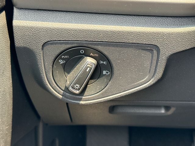 2021 Volkswagen Atlas Cross Sport 2.0T SE w/Technology