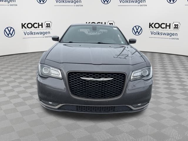 2018 Chrysler 300 300S