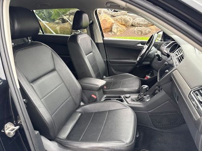 2018 Volkswagen Tiguan SE
