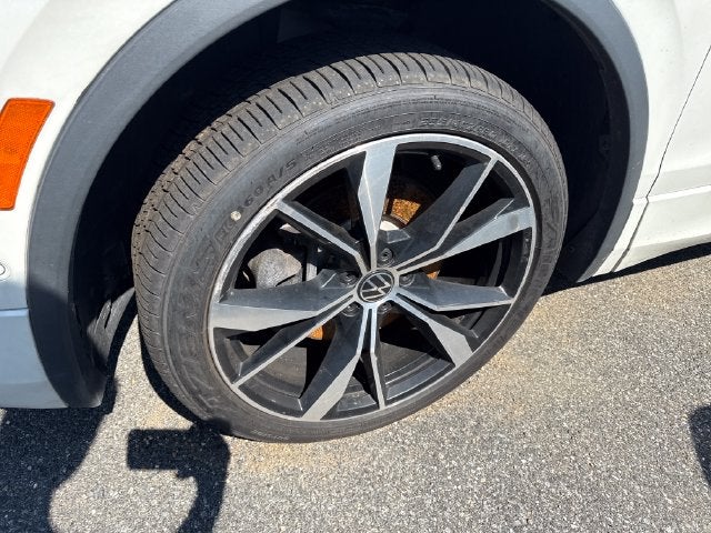 2022 Volkswagen Tiguan SEL R-Line
