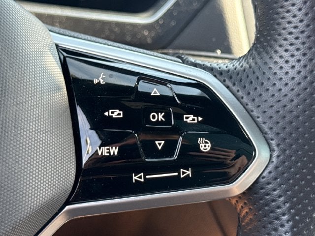 2023 Volkswagen Tiguan SEL R-Line