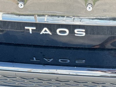 2025 Volkswagen Taos SEL