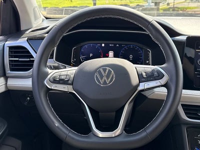 2025 Volkswagen Taos SEL