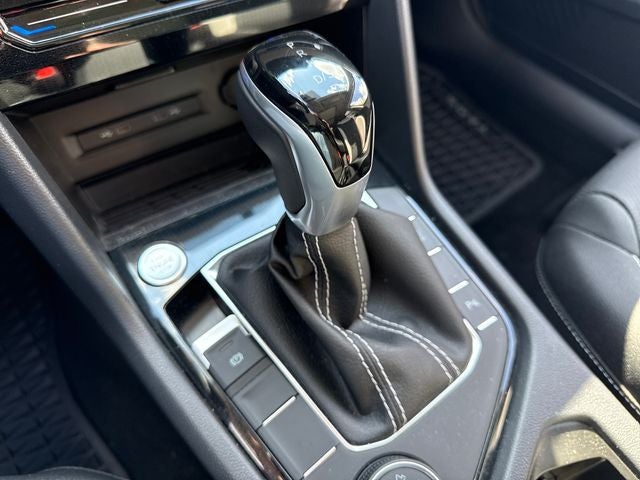 2025 Volkswagen Taos SEL