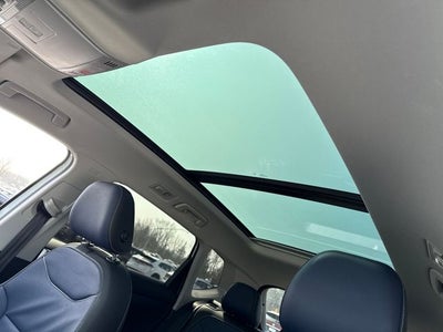 2025 Volkswagen Taos SEL