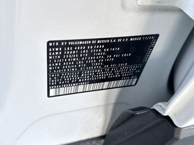 2025 Volkswagen Taos SEL