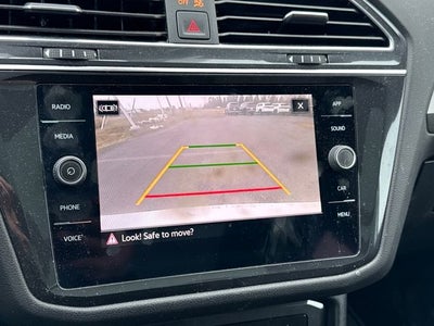 2022 Volkswagen Tiguan SE R-Line Black