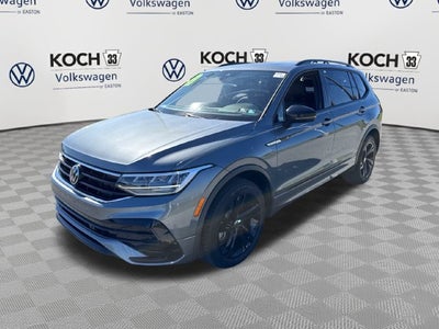 2023 Volkswagen Tiguan SE R-Line Black