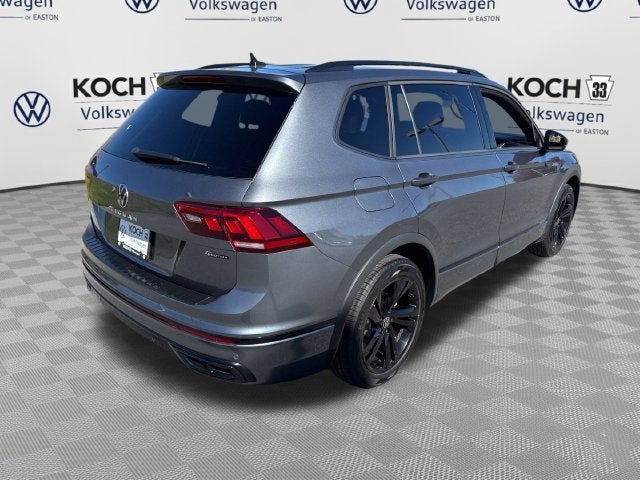 2023 Volkswagen Tiguan SE R-Line Black