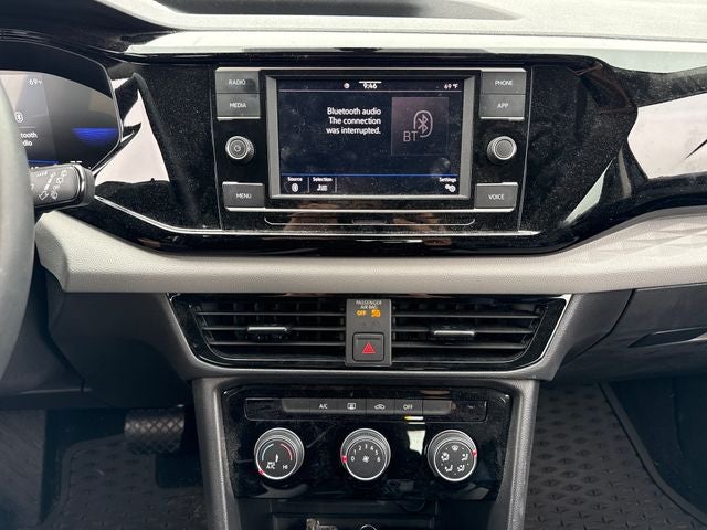 2023 Volkswagen Taos S