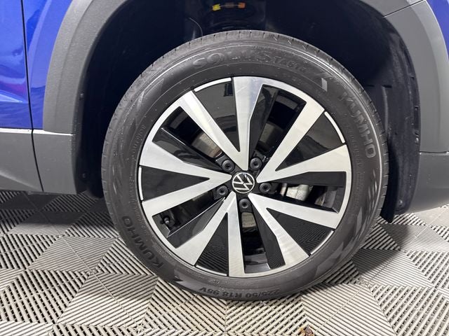 2022 Volkswagen Taos Base