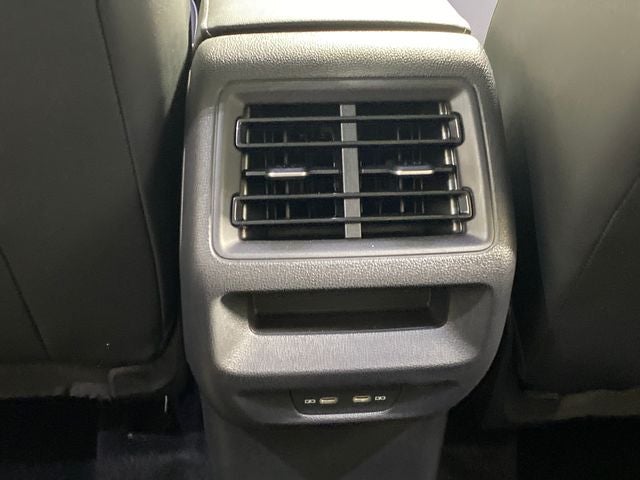 2025 Volkswagen Tiguan SE