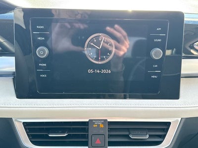 2025 Volkswagen Taos SE
