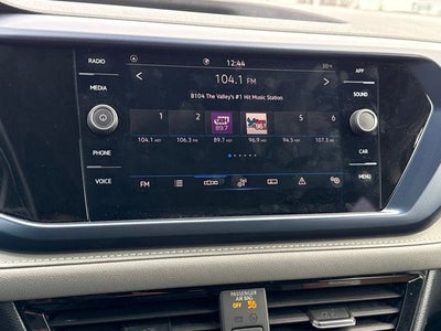 2024 Volkswagen Taos SE