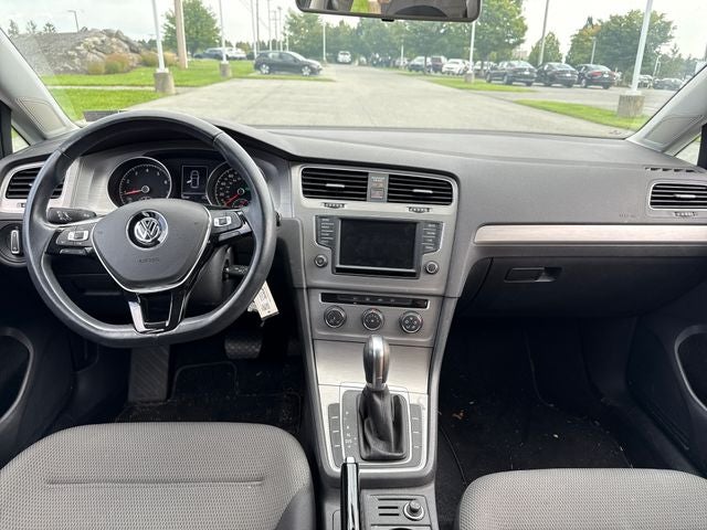 2017 Volkswagen Golf S