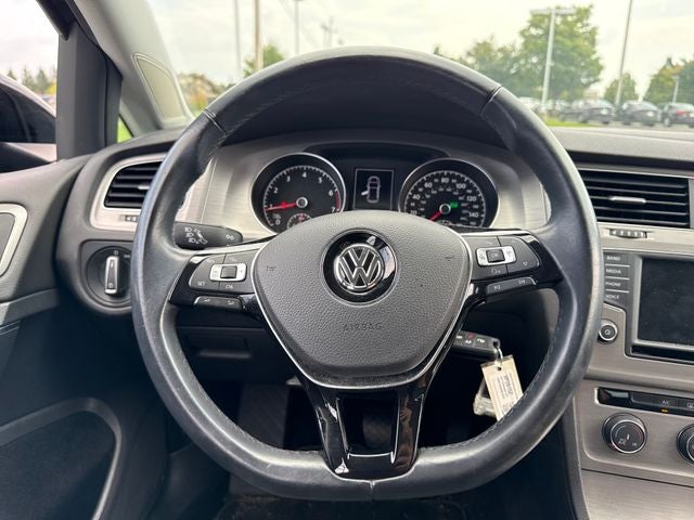 2017 Volkswagen Golf S