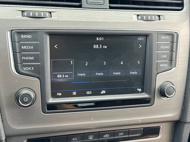 2017 Volkswagen Golf S