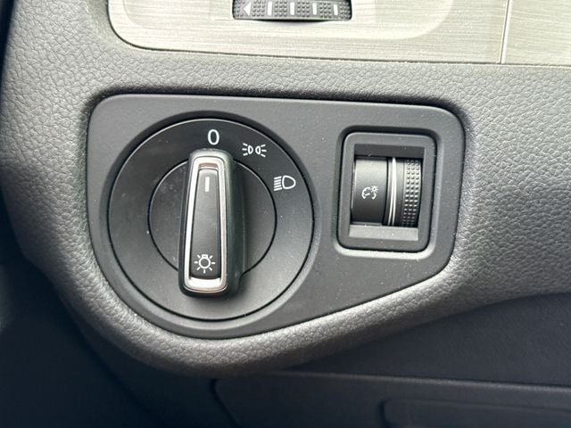 2017 Volkswagen Golf S
