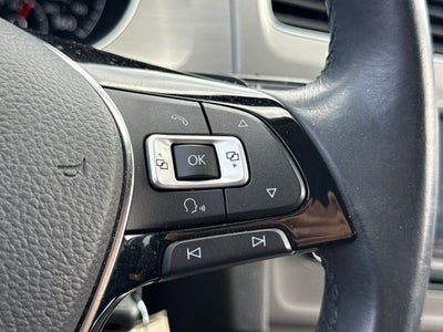 2017 Volkswagen Golf S
