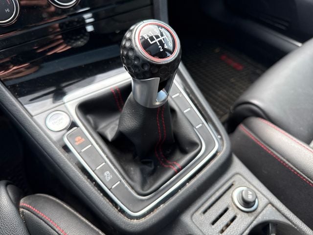 2018 Volkswagen Golf GTI SE