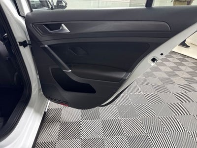 2021 Volkswagen Golf GTI S