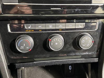 2021 Volkswagen Golf GTI S