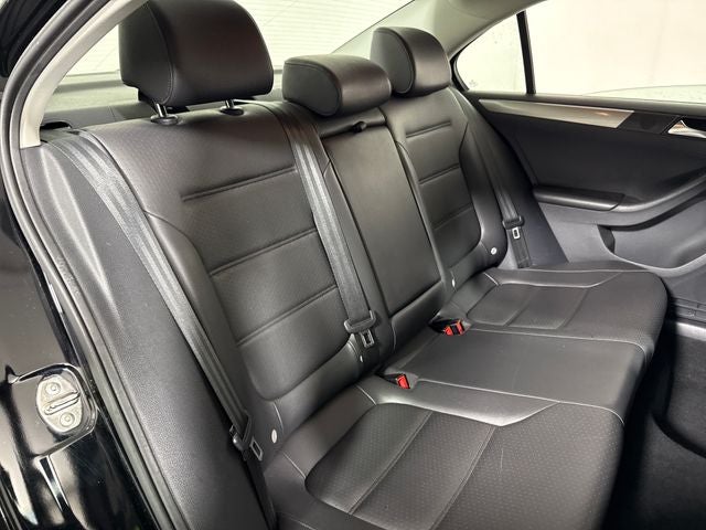 2015 Volkswagen Jetta 1.8T SE w/Connectivity/Navigation