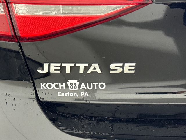 2015 Volkswagen Jetta 1.8T SE w/Connectivity/Navigation