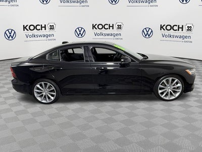 2020 Volvo S60 Momentum
