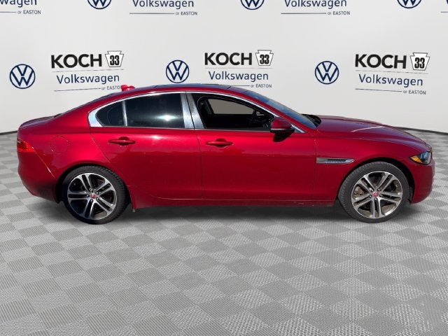 2017 Jaguar XE 35t Premium