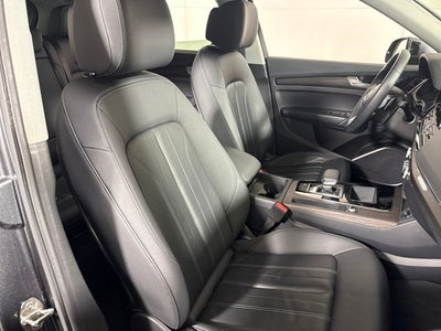 2023 Audi Q5 S line Premium