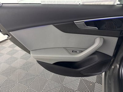2023 Audi A4 S line Prestige