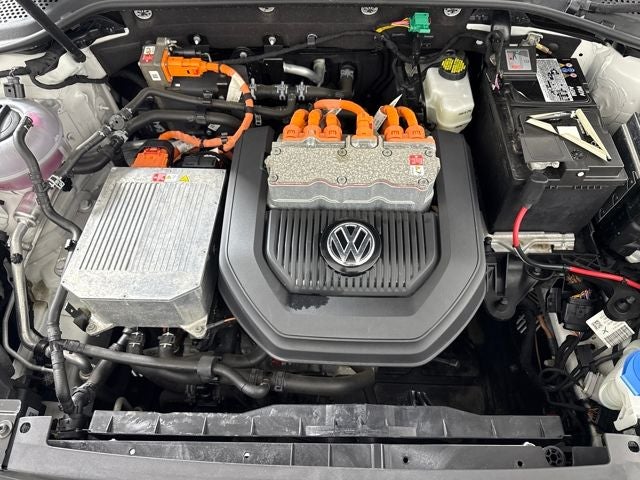 2016 Volkswagen e-Golf SE