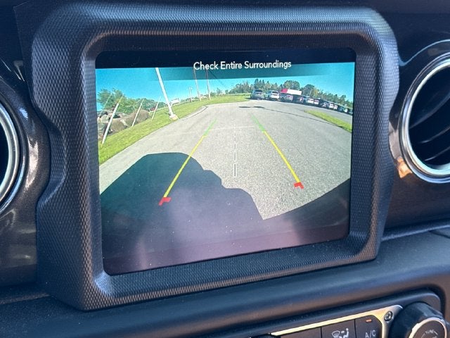 2021 Jeep Wrangler Unlimited Sahara Altitude