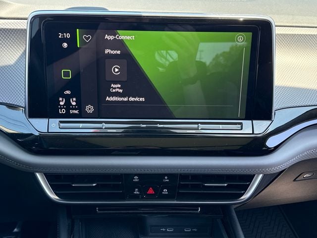 2024 Volkswagen Atlas 2.0T Peak Edition SE w/Technology