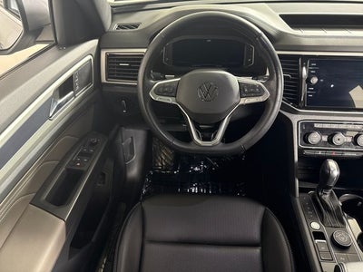 2022 Volkswagen Atlas Cross Sport 2.0T SEL R-Line