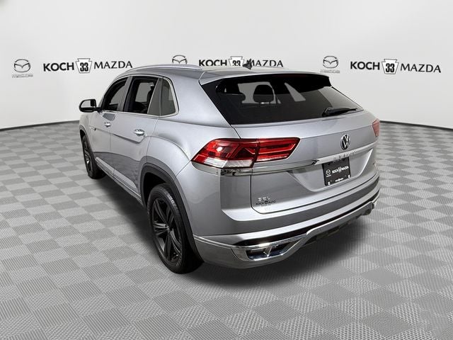 2022 Volkswagen Atlas Cross Sport 2.0T SEL R-Line