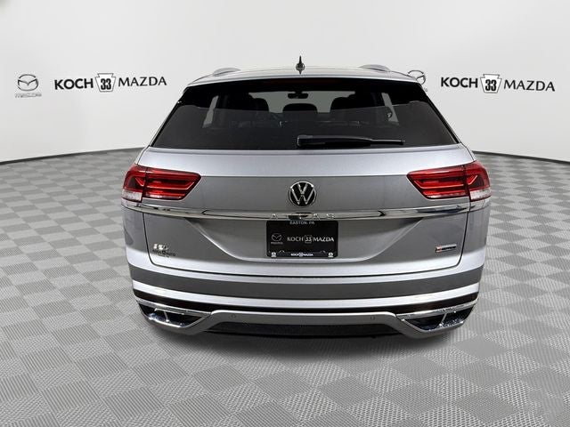 2022 Volkswagen Atlas Cross Sport 2.0T SEL R-Line