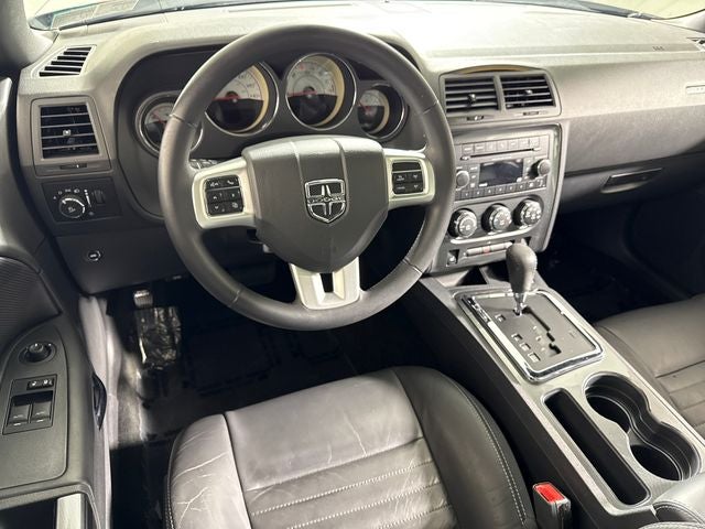 2014 Dodge Challenger SXT