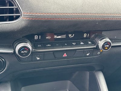 2024 Mazda Mazda3 2.5 Carbon Turbo