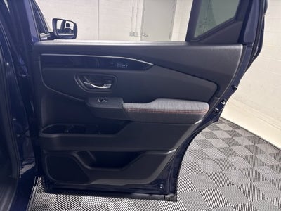 2025 Honda Pilot Sport
