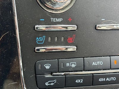 2015 Lincoln Navigator Base