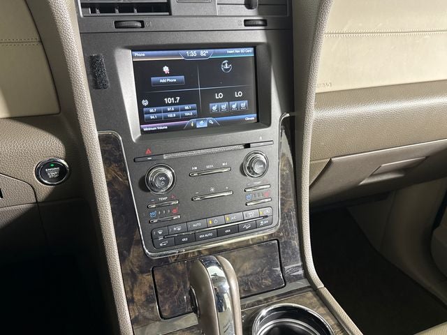 2015 Lincoln Navigator Base