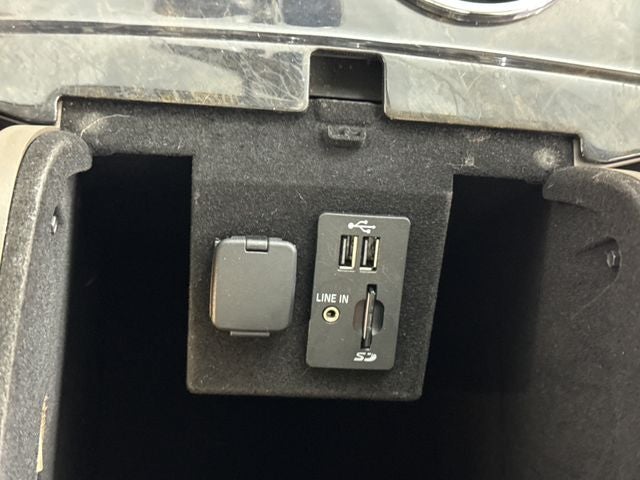 2015 Lincoln Navigator Base