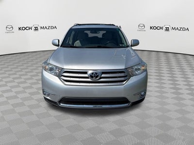 2011 Toyota Highlander SE