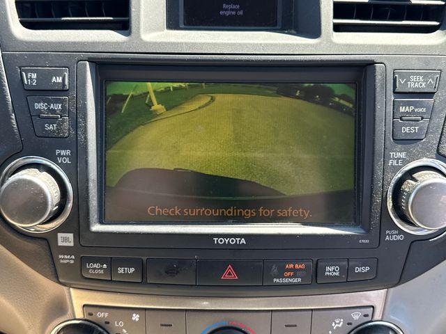 2011 Toyota Highlander SE