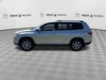 2011 Toyota Highlander SE
